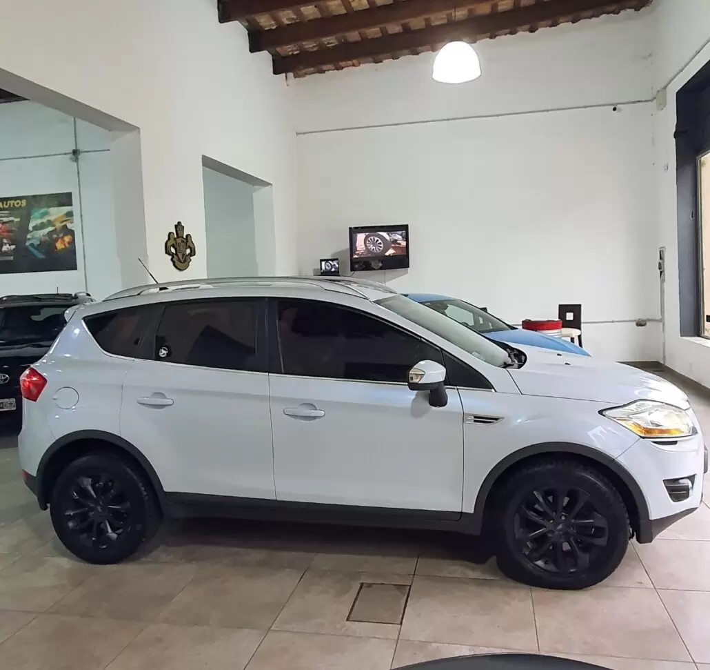 Ford Kuga 2.5 Trend Mt 4×4