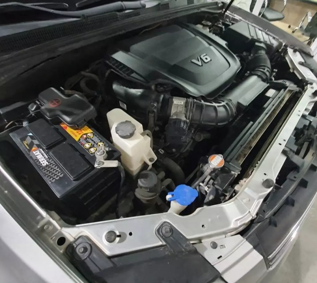 Vendo Kia Mohave 4x4 2010 3.8 V6 (275hp) automática impecable