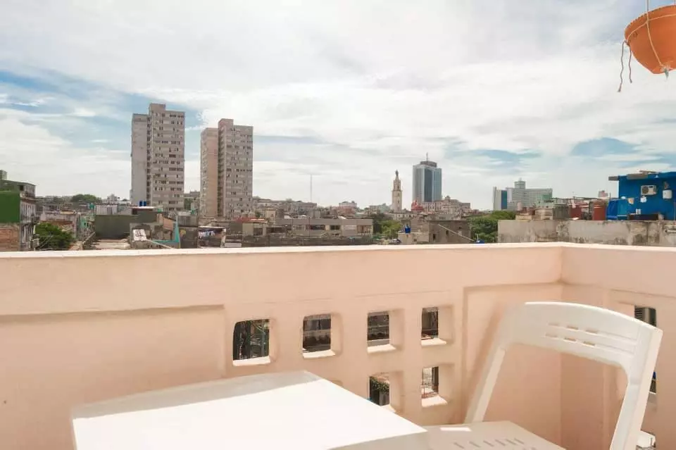 Alquilo hermoso apartamento ubicado en zona céntrica de la Habana