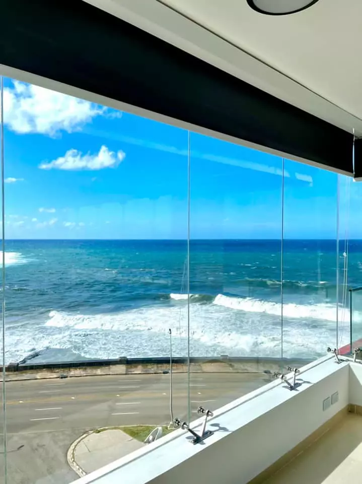 En venta hermoso Apartamento con vista al mar en el Vedado Ciudad de la Habana