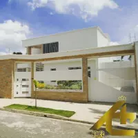 Inmobiliaria A&C vende Casa como nueva a estrenarre